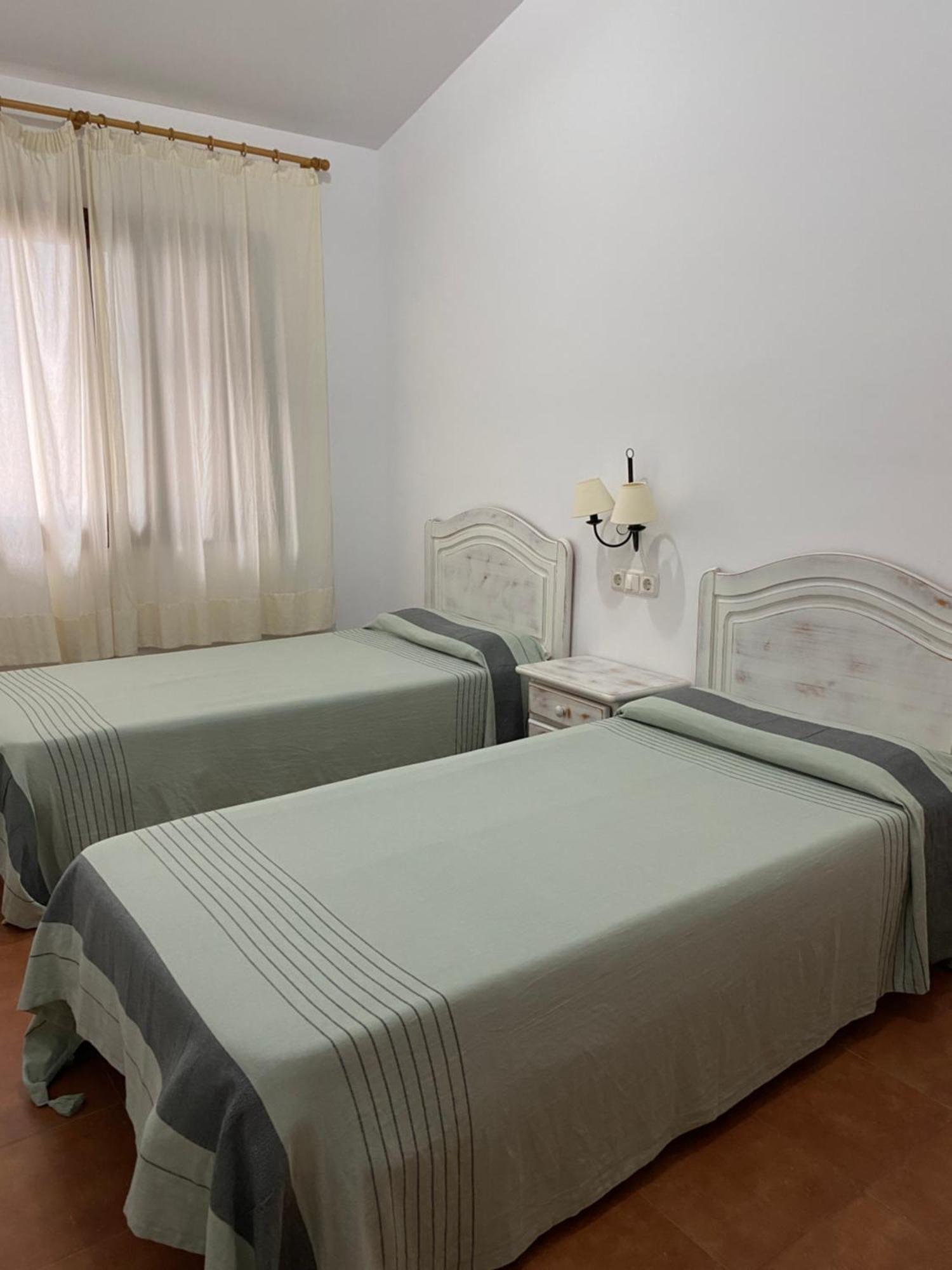 Apartamentos Llorca Пладжа-де-Альмадрава Экстерьер фото