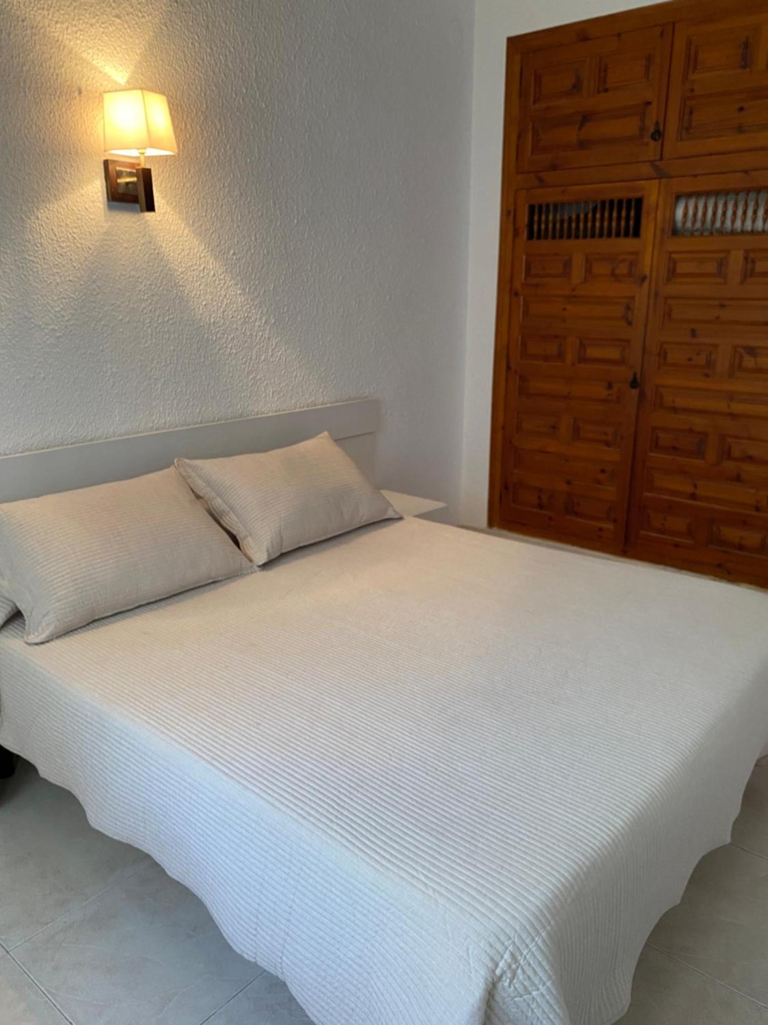 Apartamentos Llorca Пладжа-де-Альмадрава Экстерьер фото